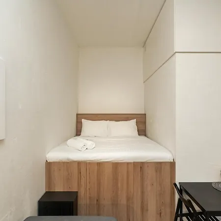 Air 109 Apartment *
